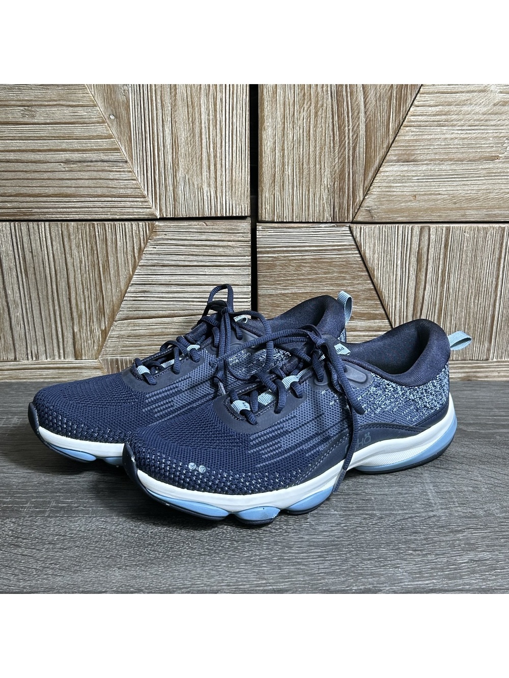 Ryka Predecessor Women's Sneakers Walking Shoe Navy Size 6M - Picture 2 of 9